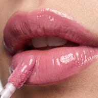 MQLE Hypergloss – MILKYPINK yakın çekim #renk:milkypink