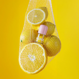 MQLE Flavor Vault 6'lı Aromalı Lip Oil Seti – Lemonade Lip Oil ve limon temalı ürün görseli