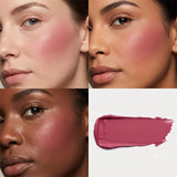 MQLE Velvet Blush – 07 BERRY model üzerinde